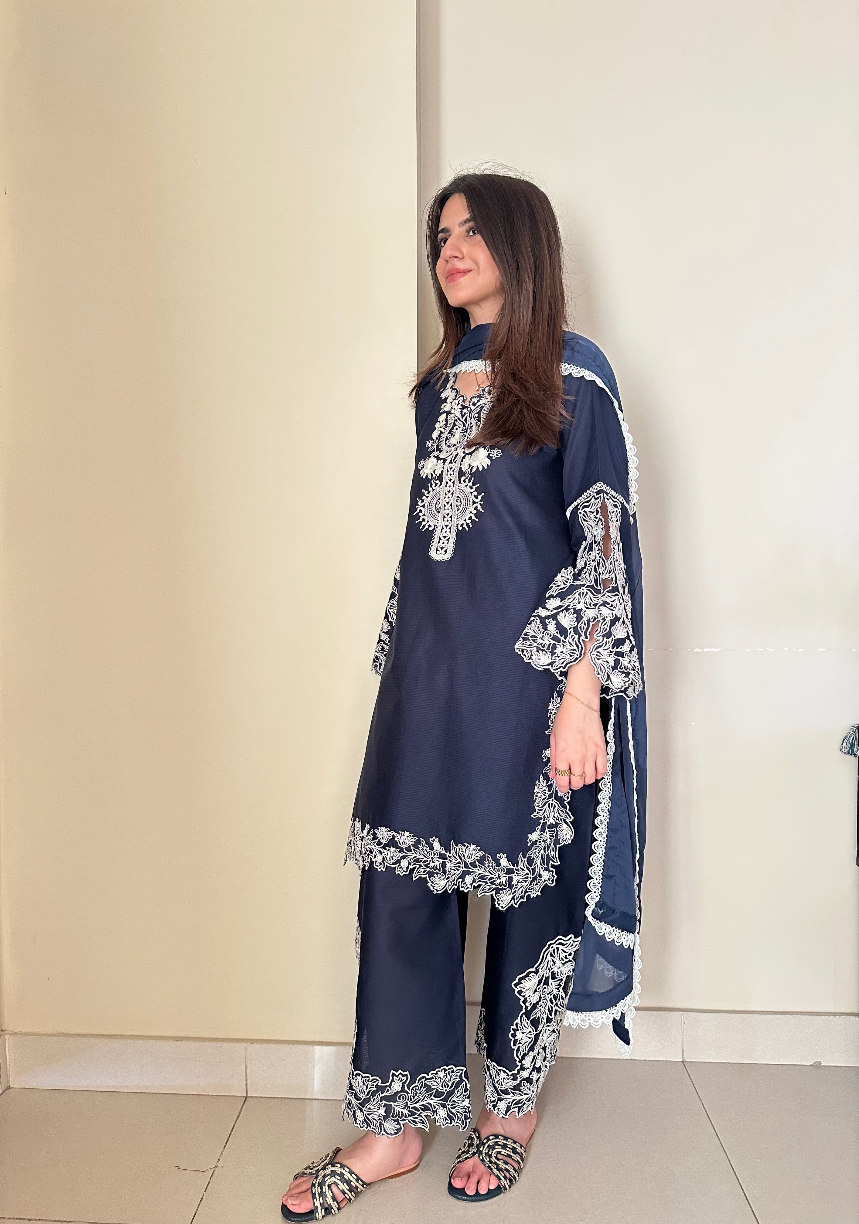 Ayesha.B Small / Navy blue 3pcs (mustafa)