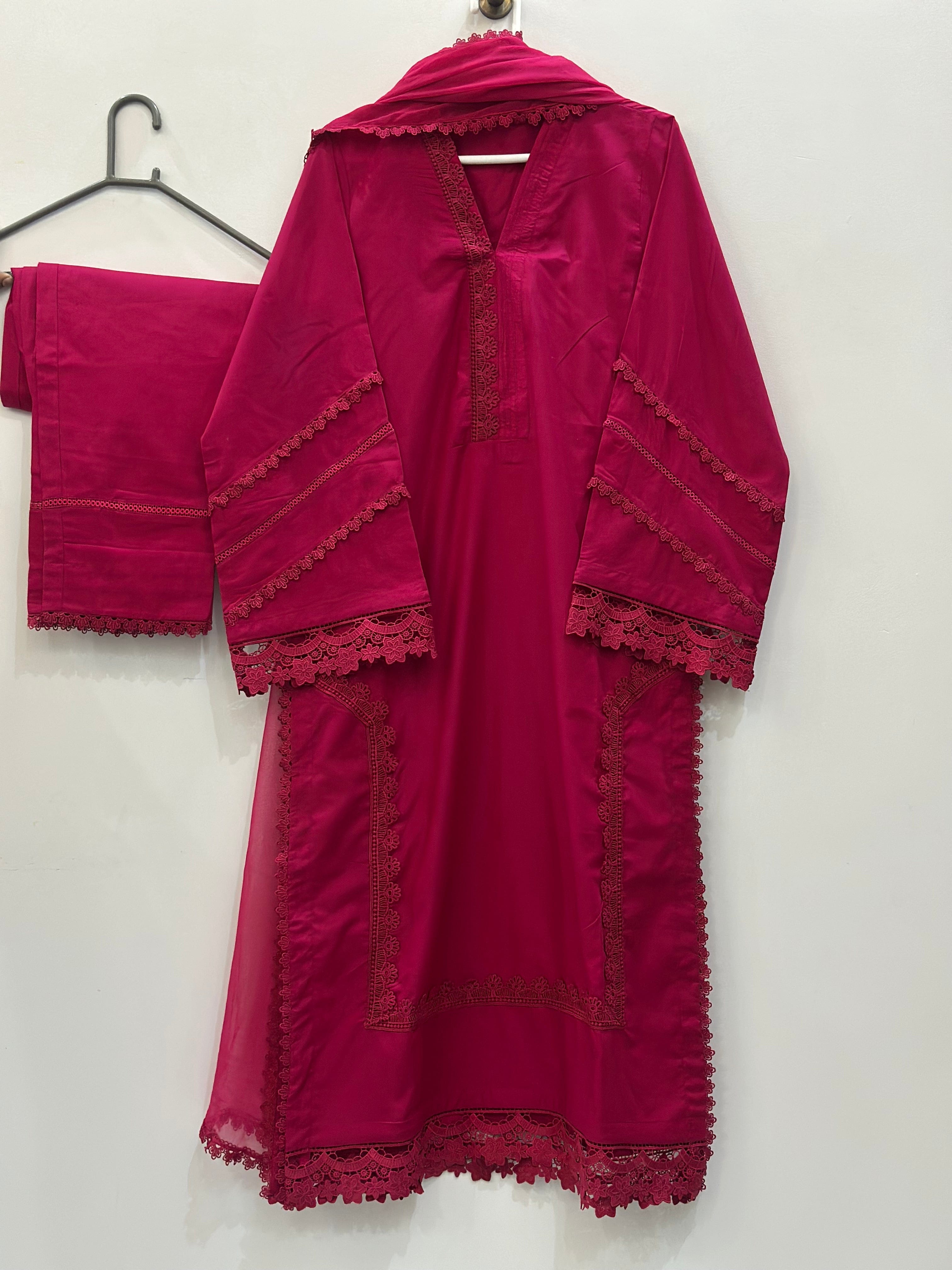 Ayesha.B Small / Pink 3pcs (Shanael)