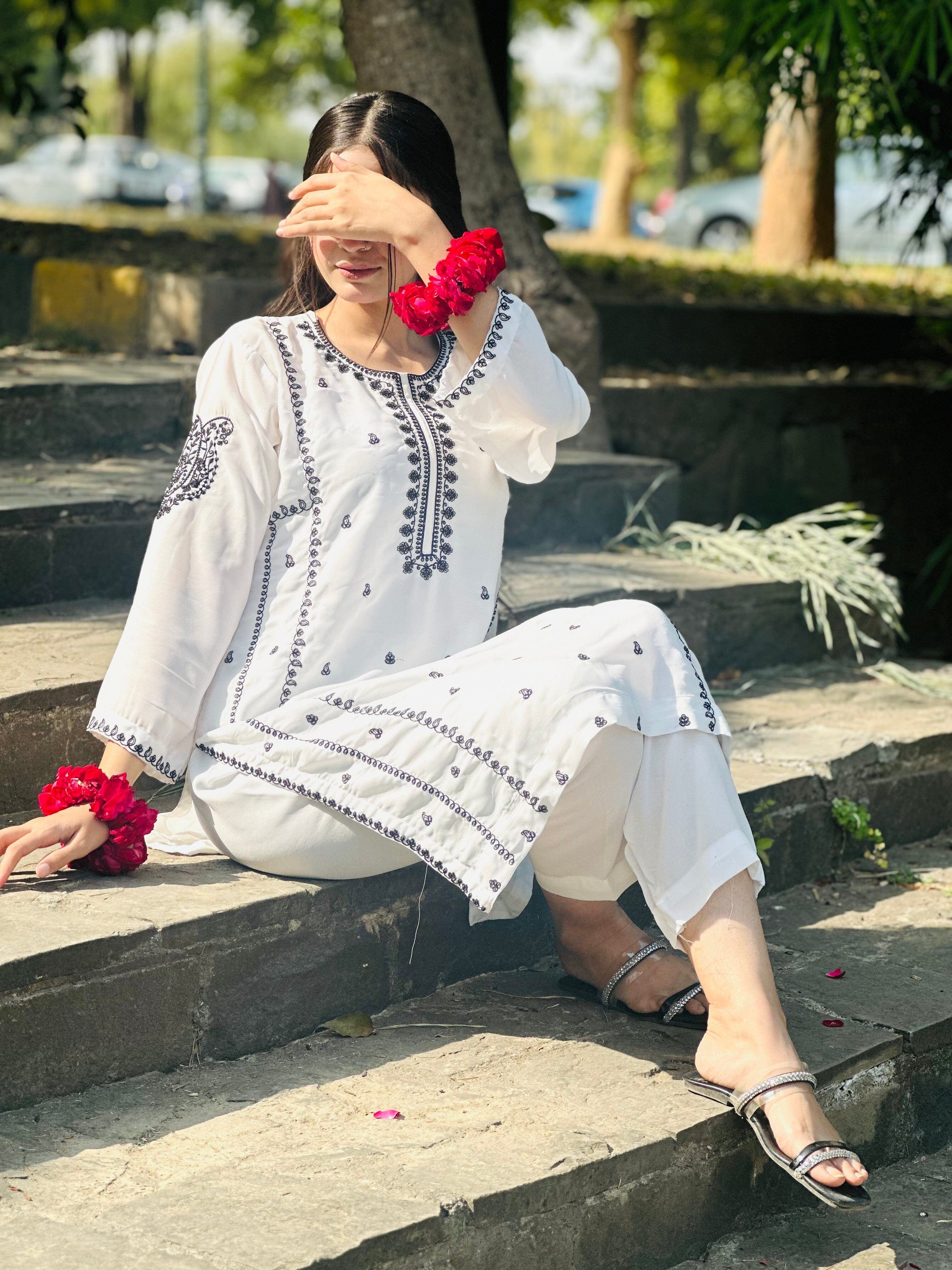 Ayesha.B Small / White 2pcs (nourina)