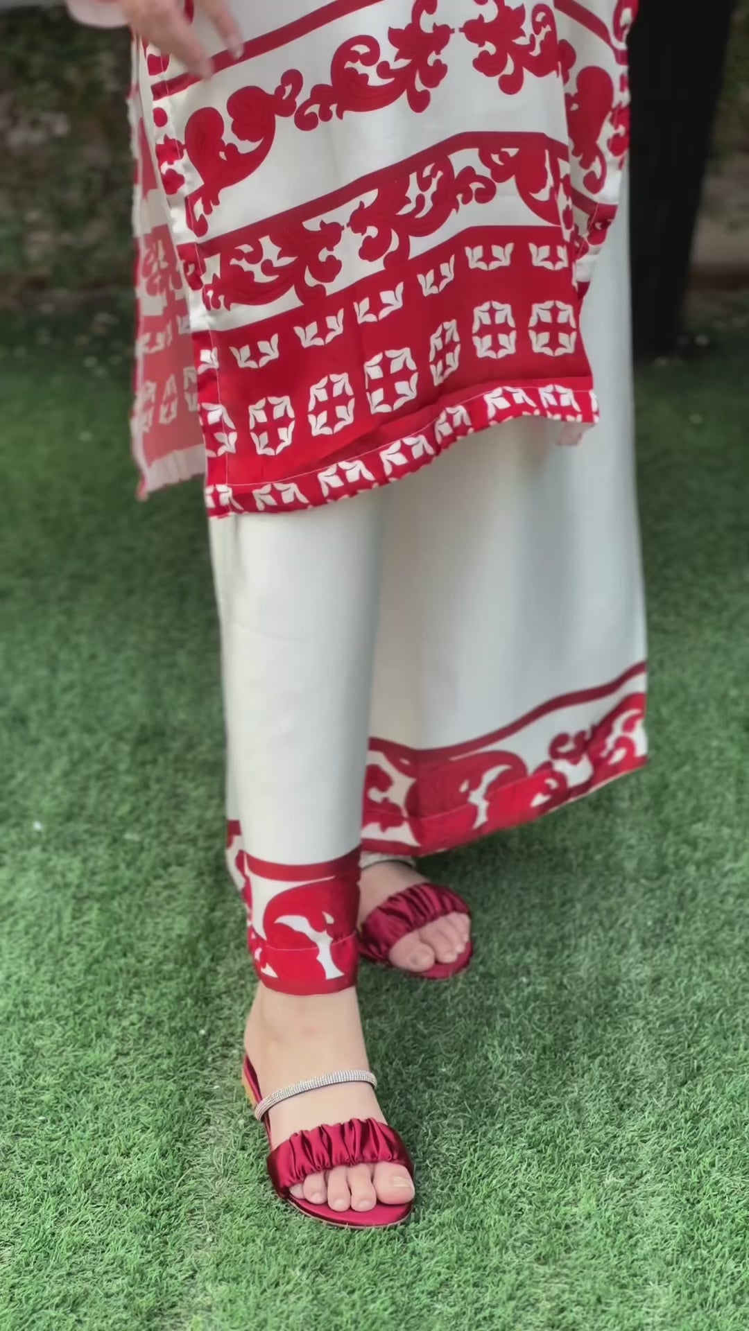 2pcs lawn (Farah)